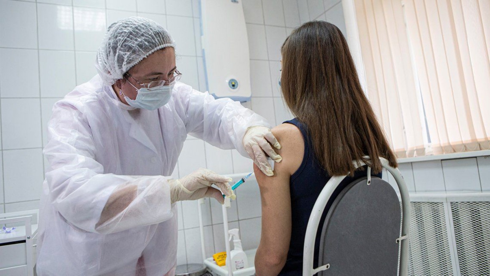 Coronavirus: cuáles los efectos de la tercera dosis de la vacuna